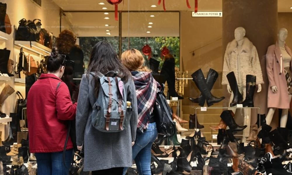 Τα εμπορικά καταστήματα θα ανεβάσουν τα ρολά χωρίς καλοκαιρινό στοκ